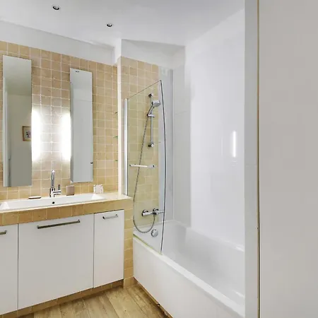 Flexliving - - Montreuil باريس